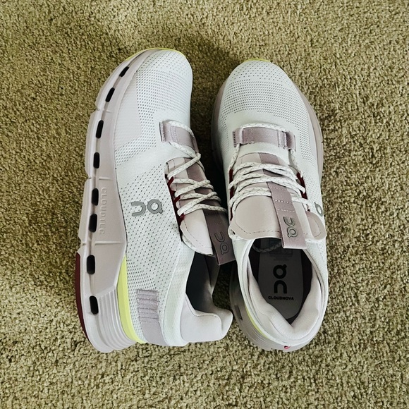 SOLD! On Running Cloudnova Undyed White Fade Womens 9.5 - Picture 3 of 8